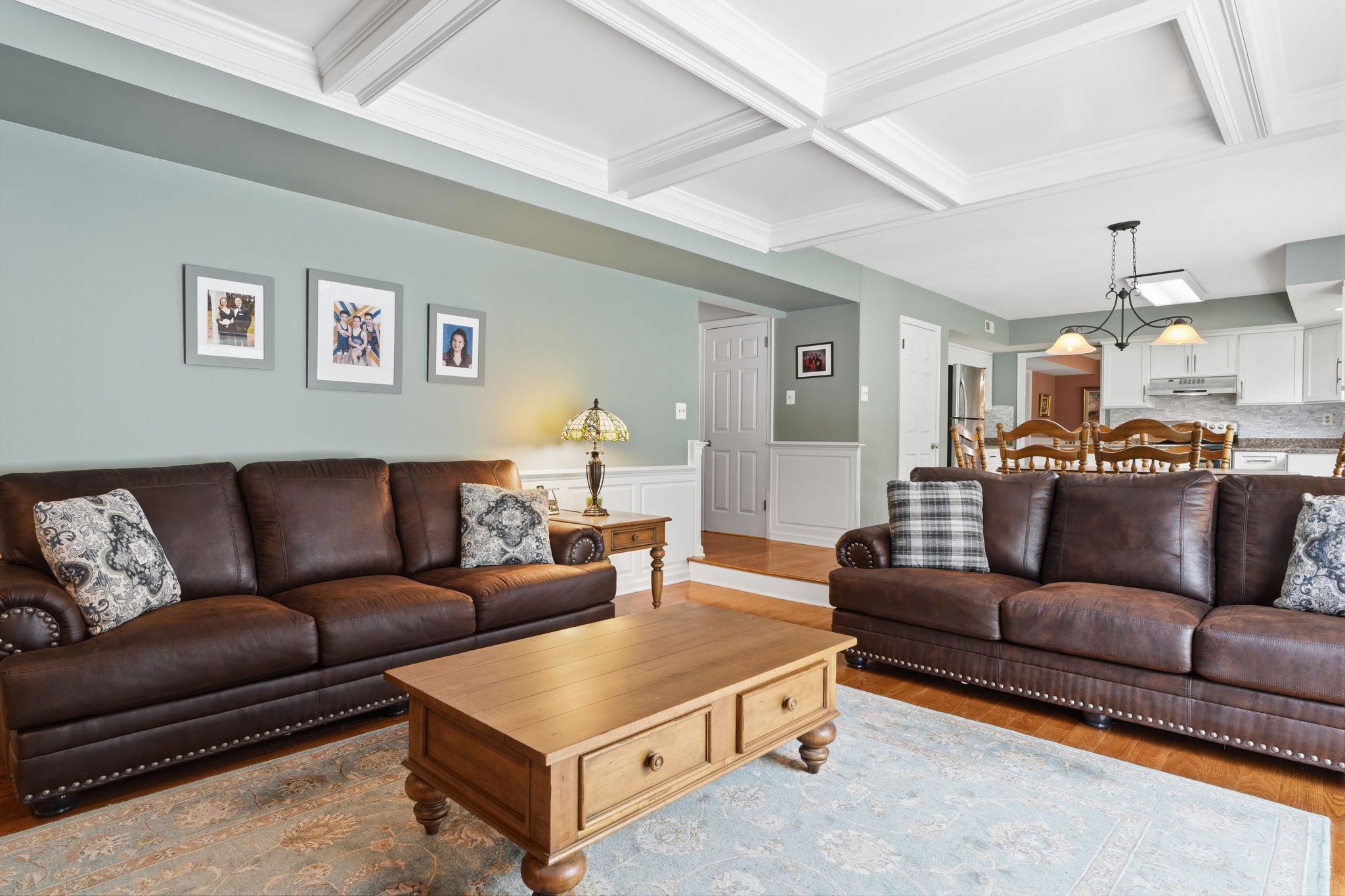 WYNNEWOOD - Residential