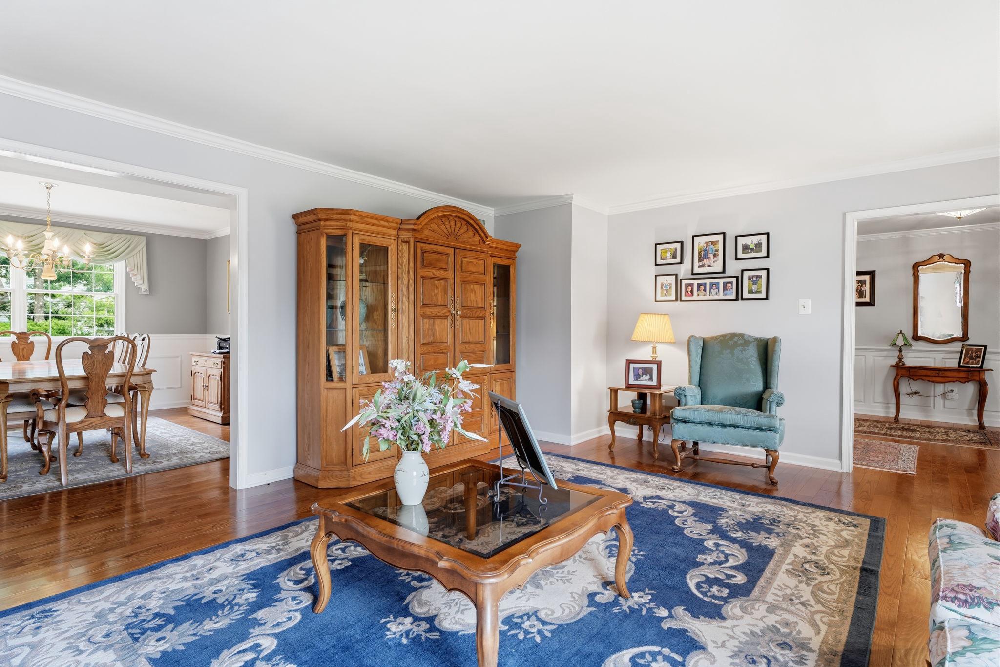 WYNNEWOOD - Residential