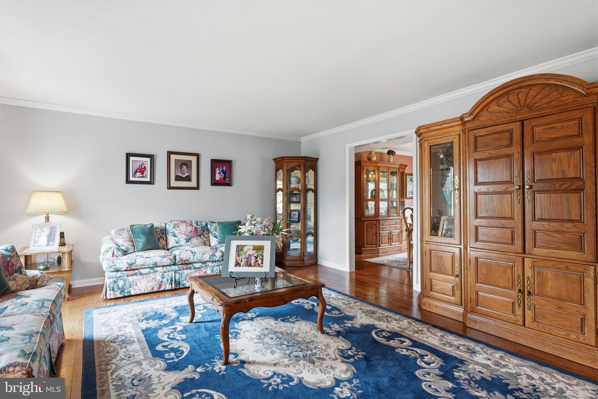 WYNNEWOOD - Residential