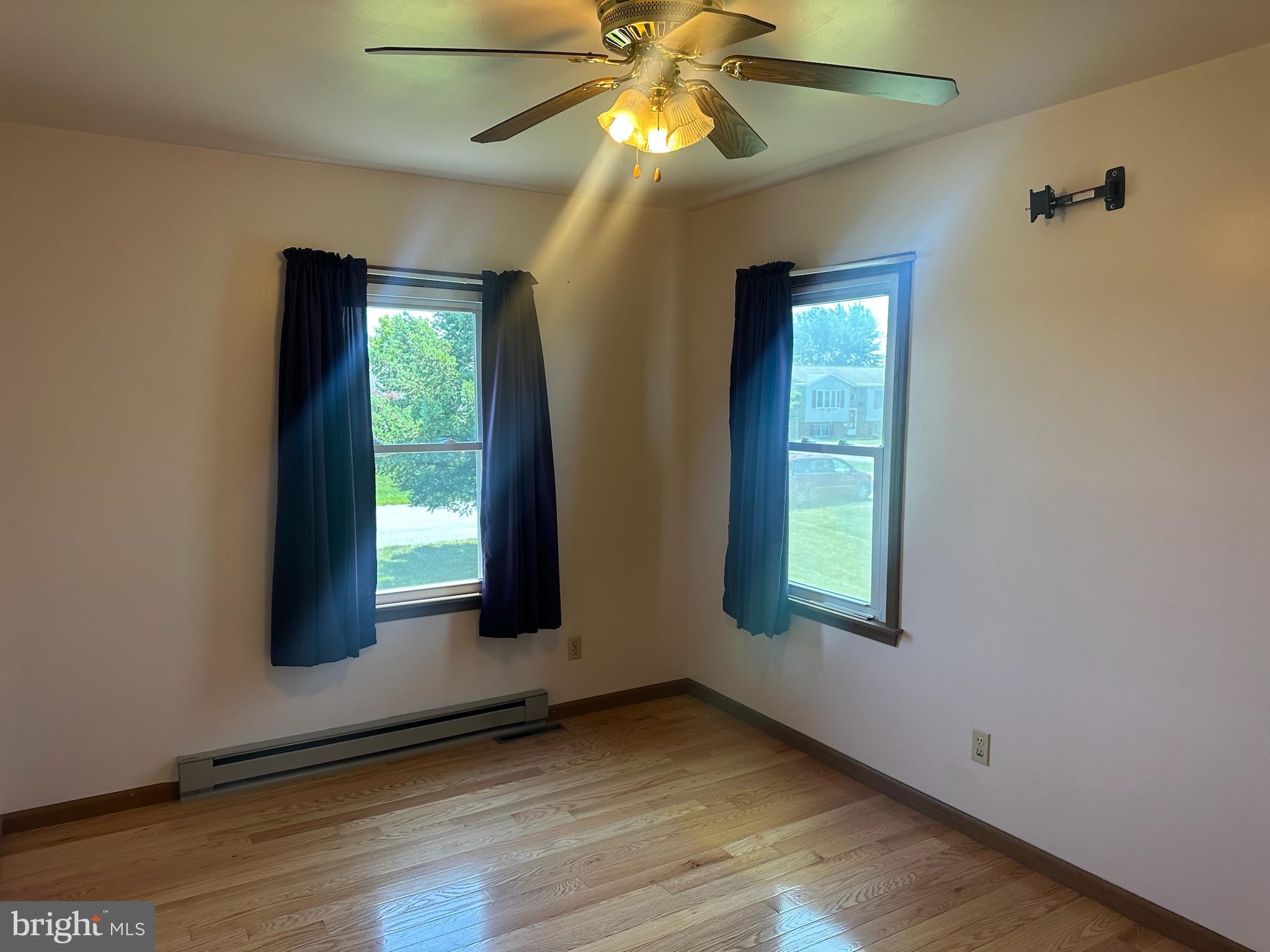 CLOVERLEAF STATION - Residential