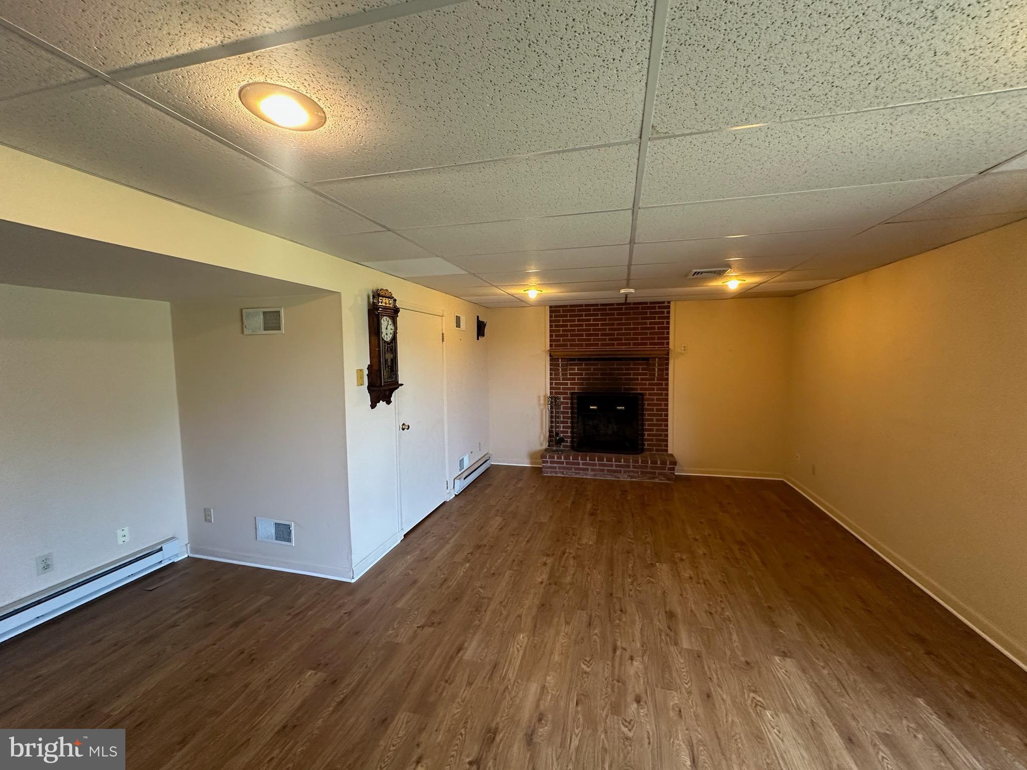 CLOVERLEAF STATION - Residential