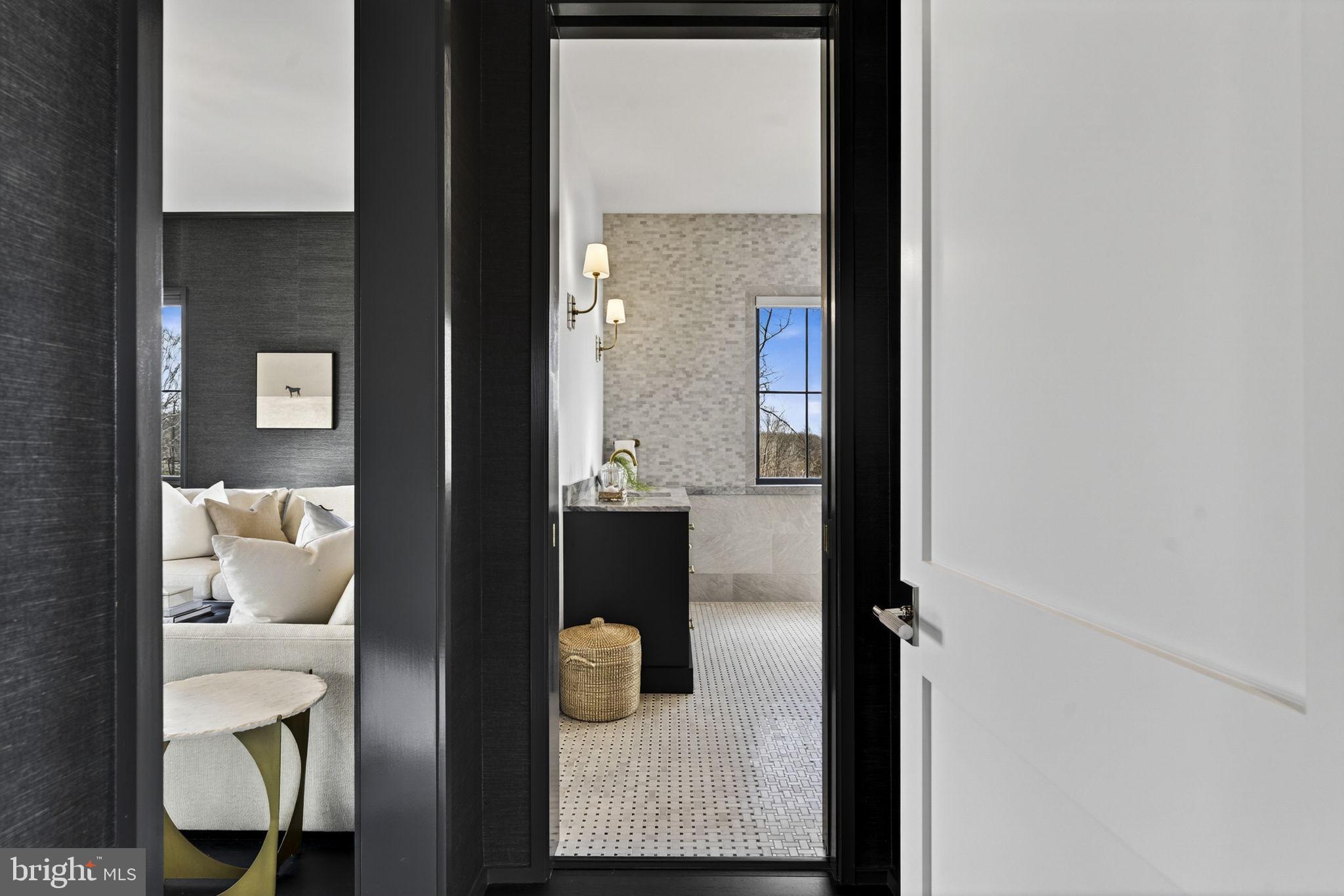 RESIDENCES AT SALAMANDER - Residential