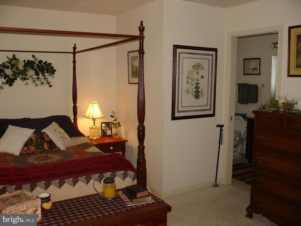ARBOR GATE - Residential