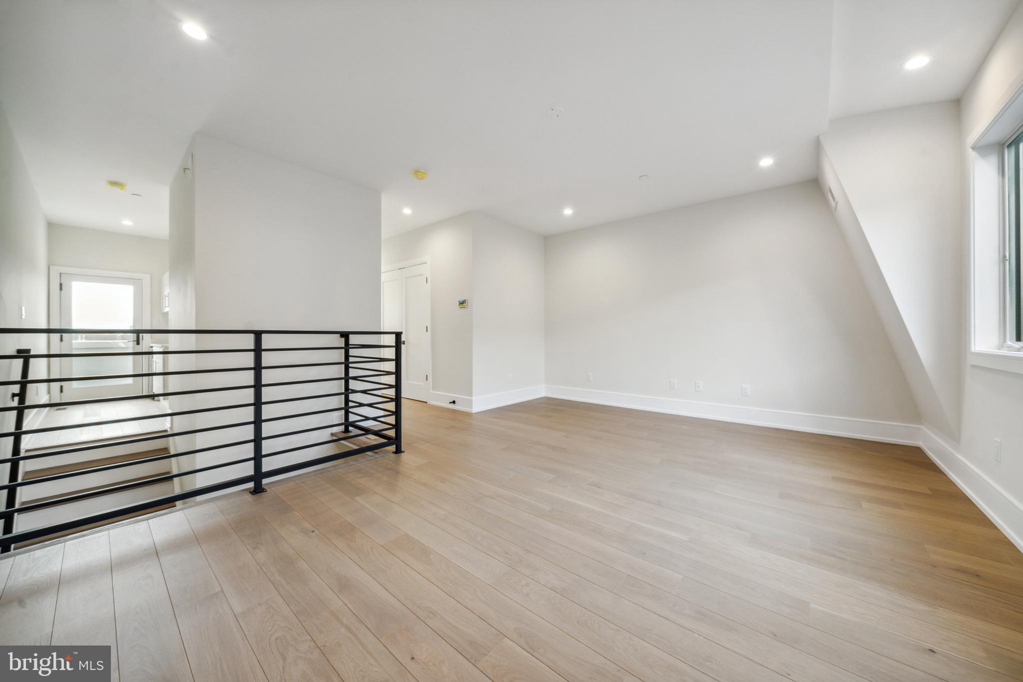 PACKER PARK - Residential