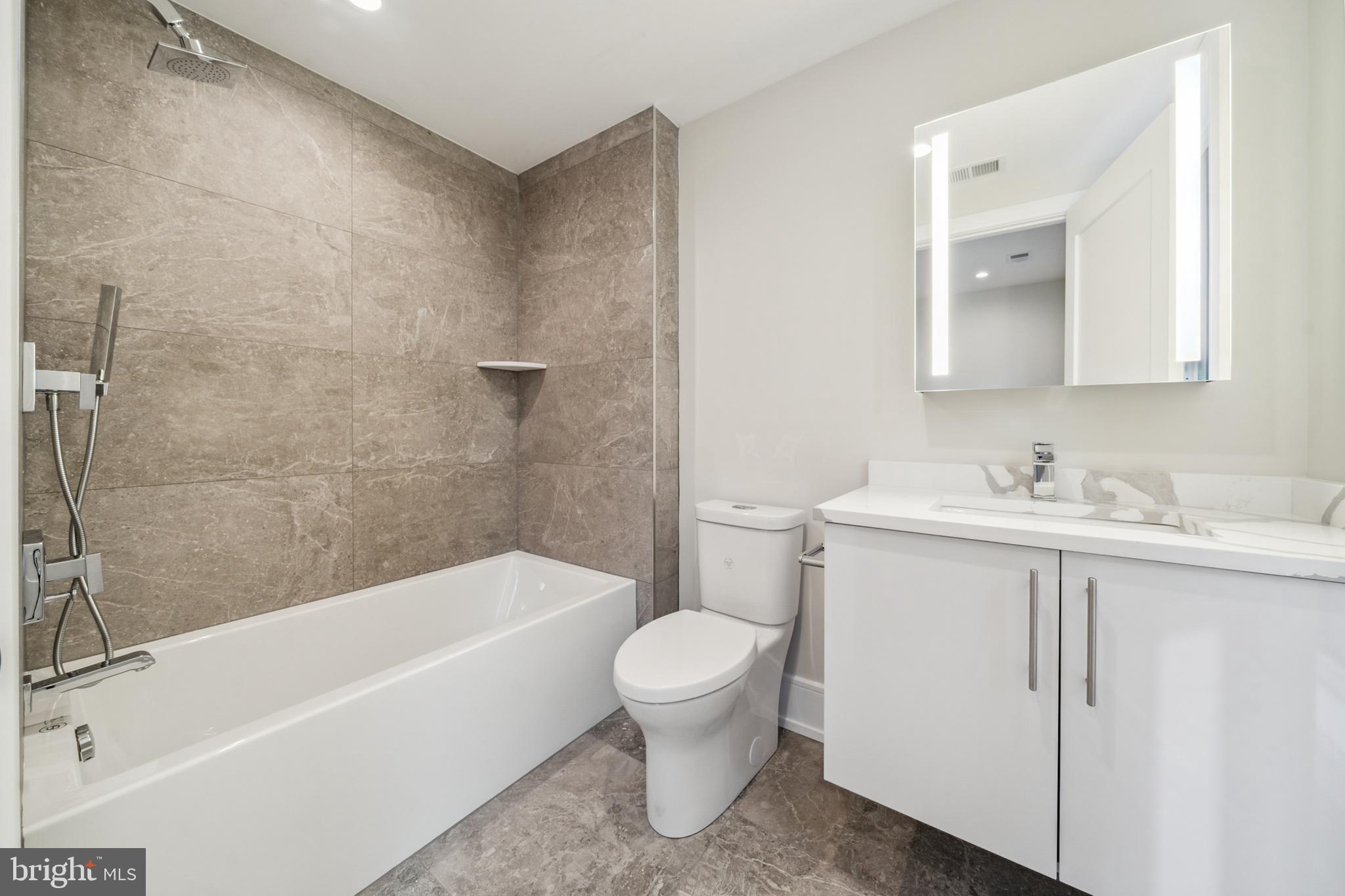 PACKER PARK - Residential