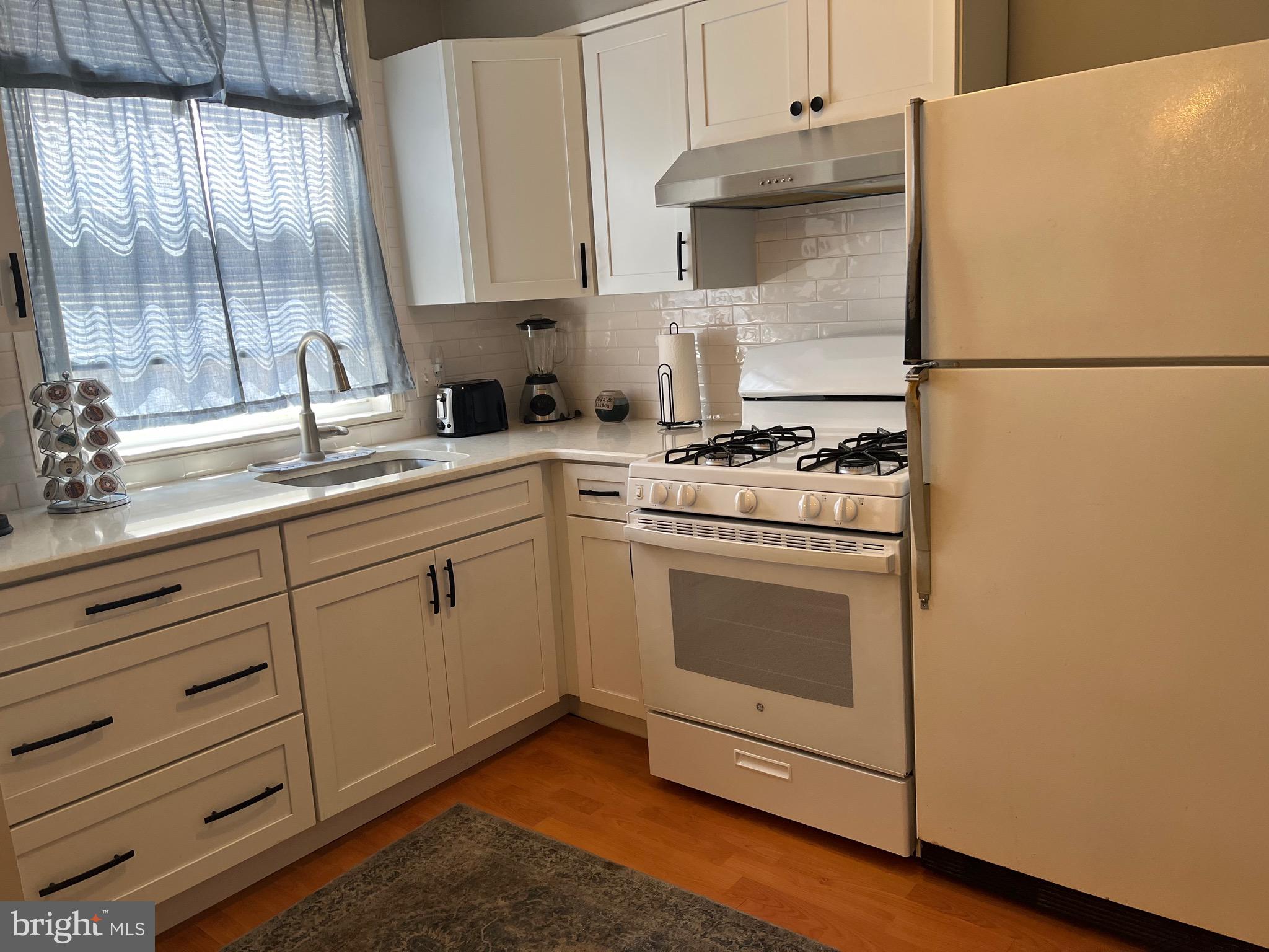 HOLMESBURG - Residential