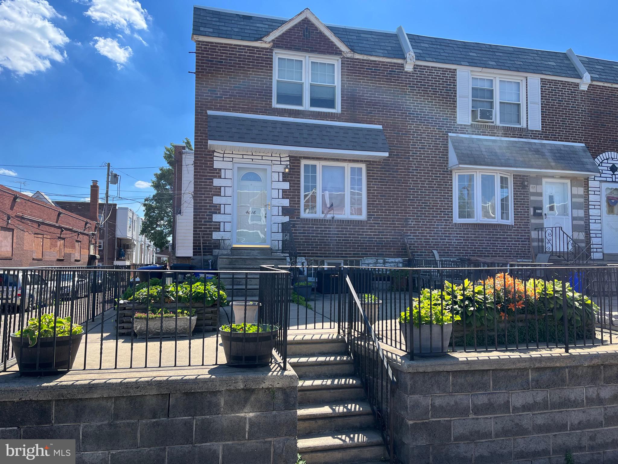 HOLMESBURG - Residential