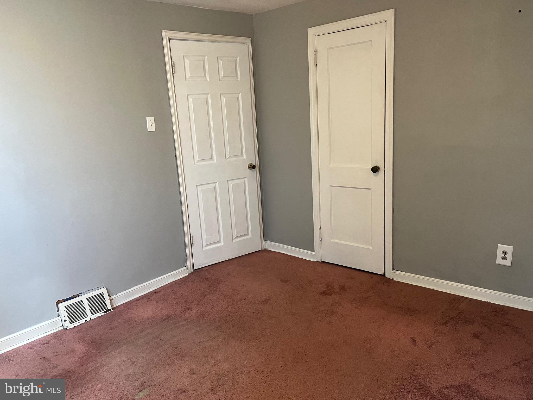 HOLMESBURG - Residential