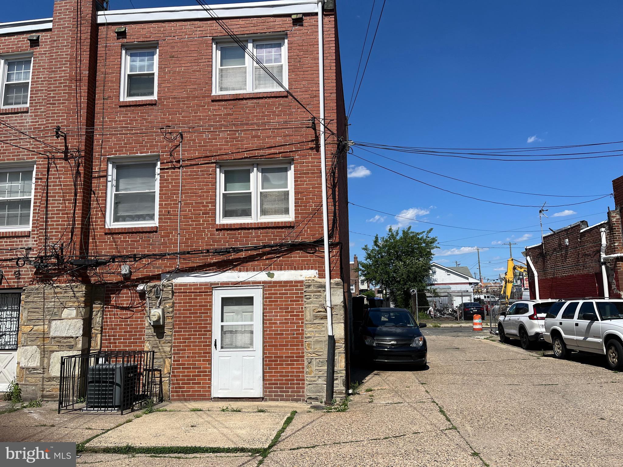 HOLMESBURG - Residential