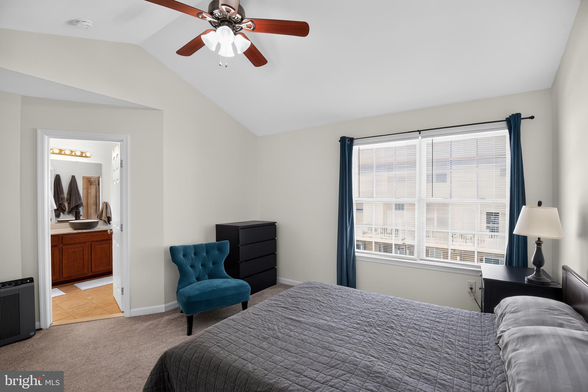 SAN FRANCISCO BY THE BAY - Residential