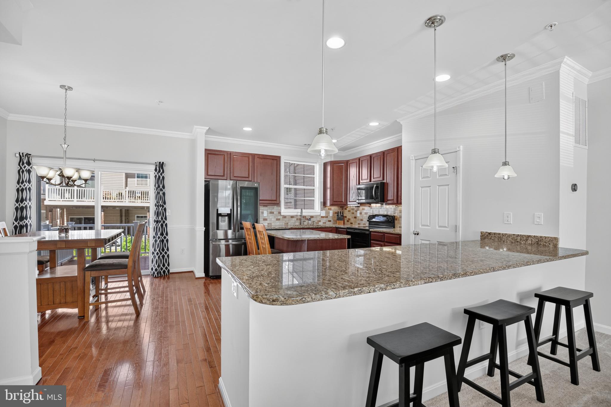 SAN FRANCISCO BY THE BAY - Residential
