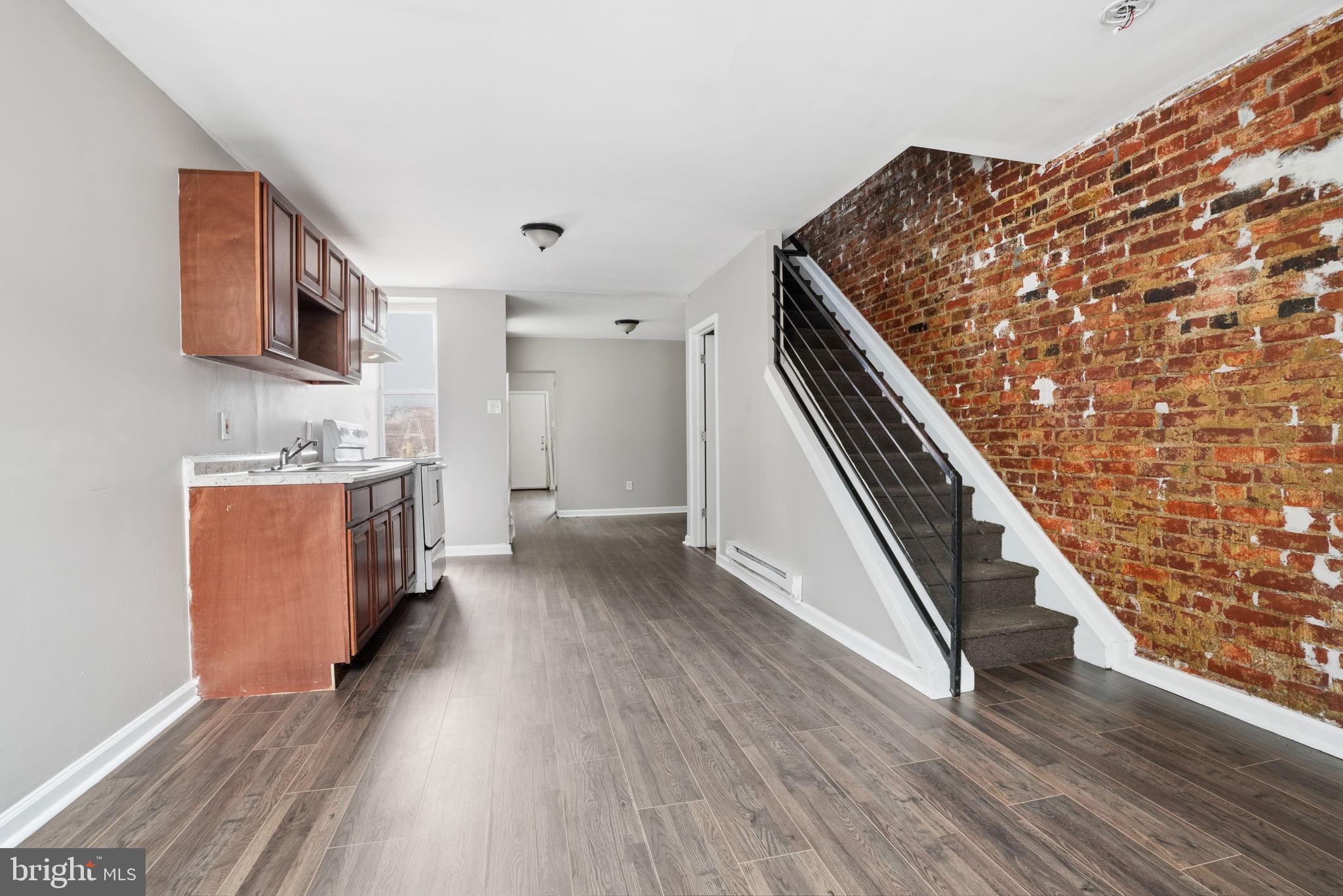 KENSINGTON - Residential