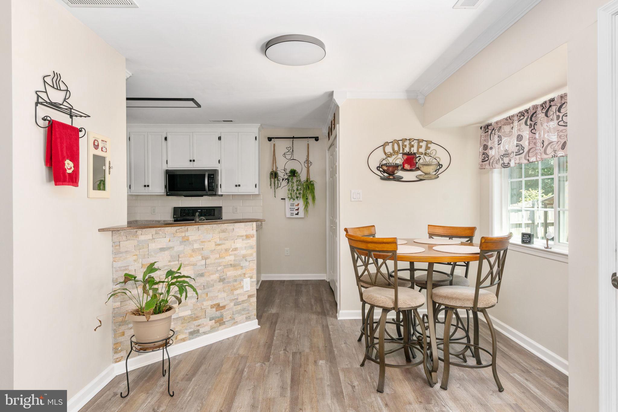 OAK TERRACE - Residential