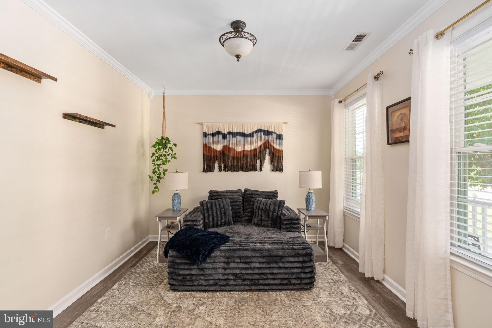 OAK TERRACE - Residential