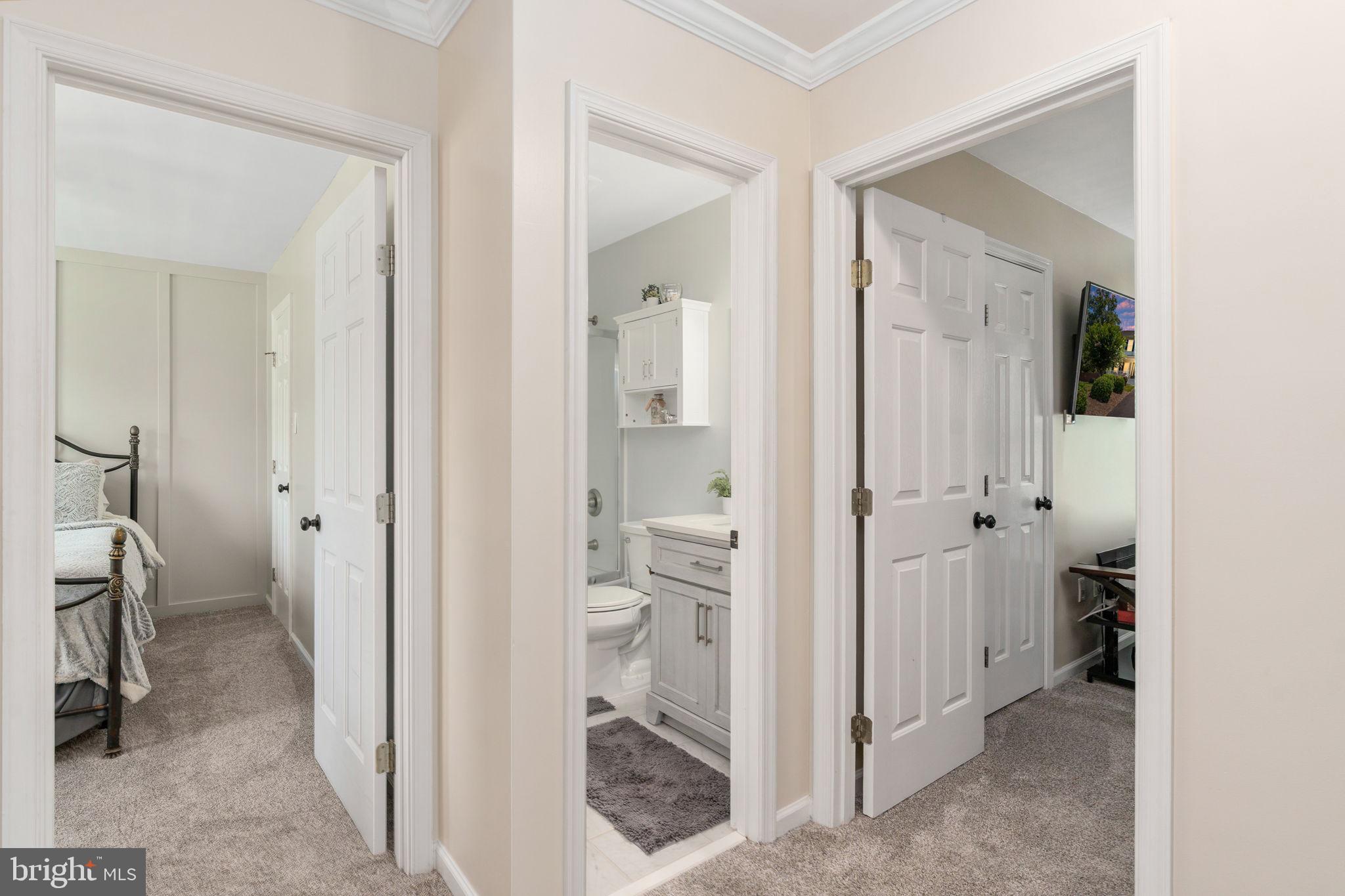 OAK TERRACE - Residential