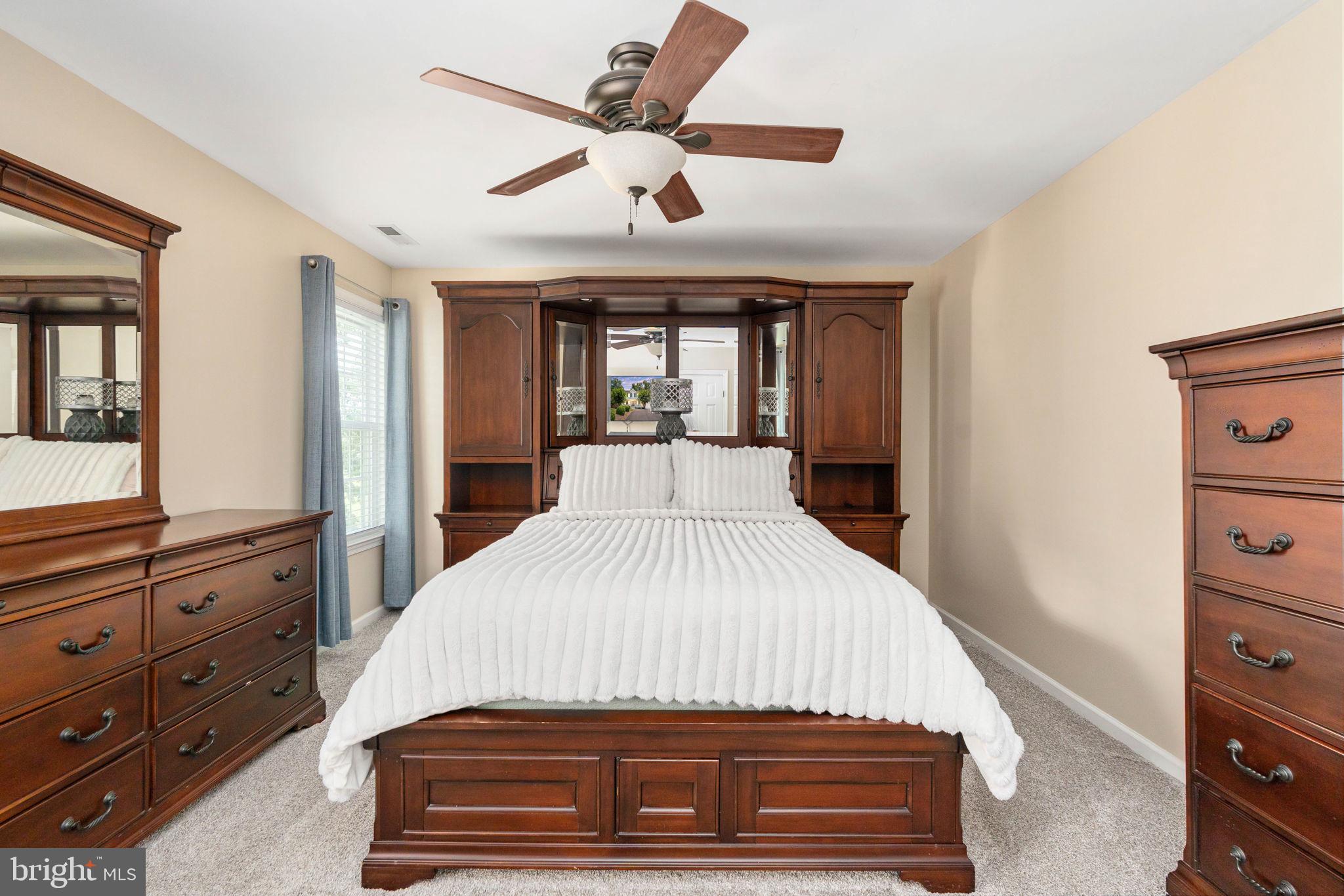 OAK TERRACE - Residential