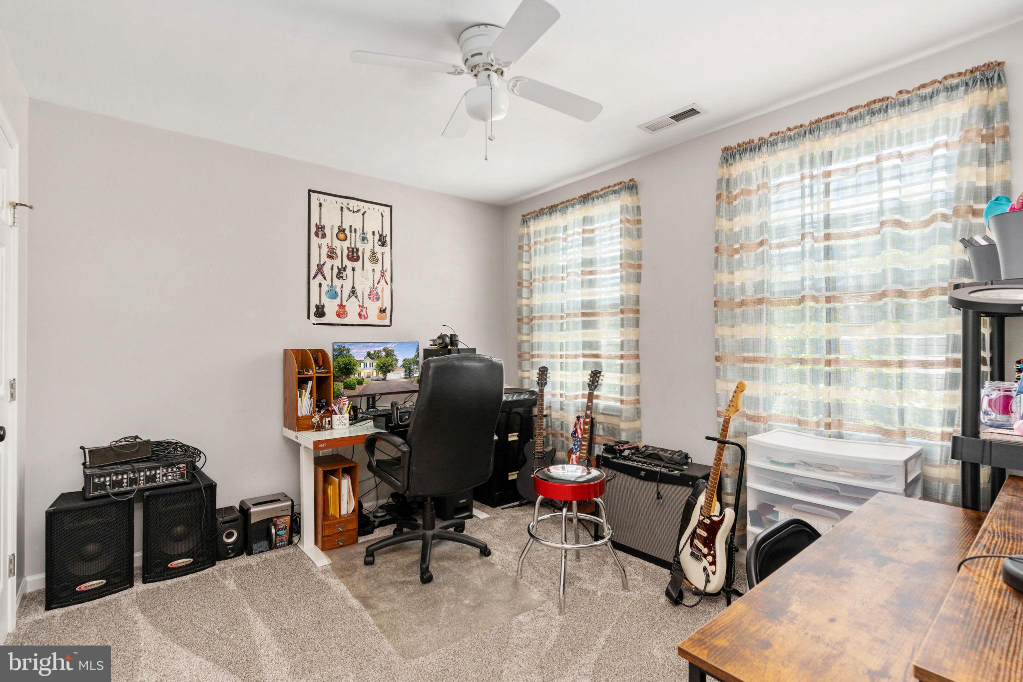 OAK TERRACE - Residential
