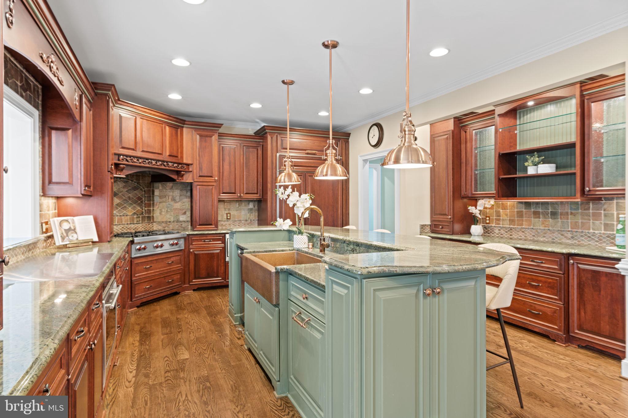 SUMMERWOOD - Residential