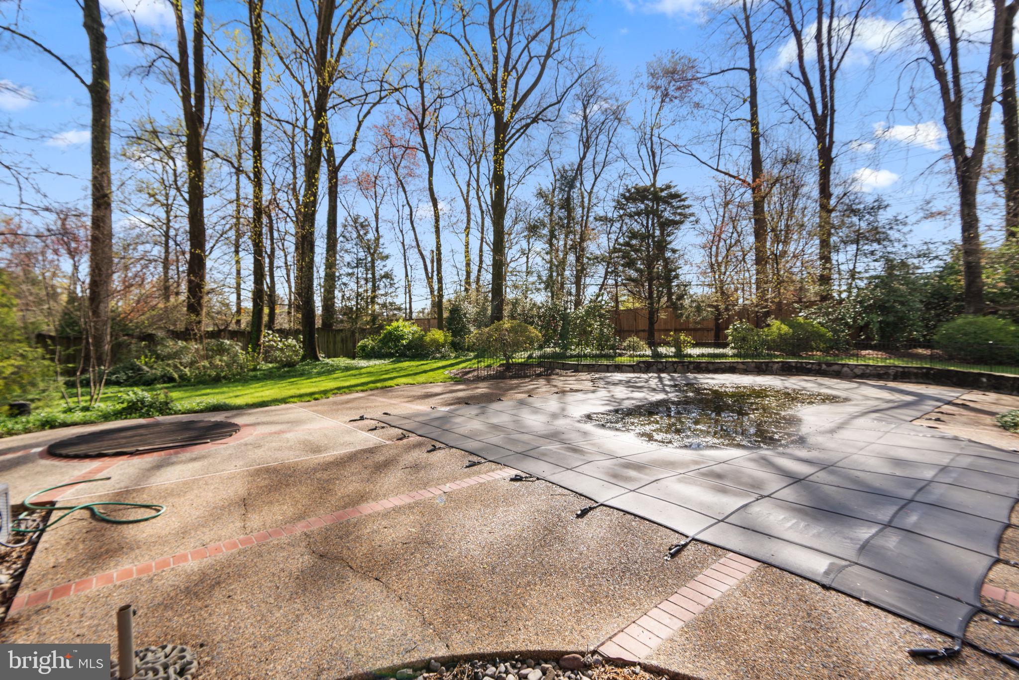 SUMMERWOOD - Residential