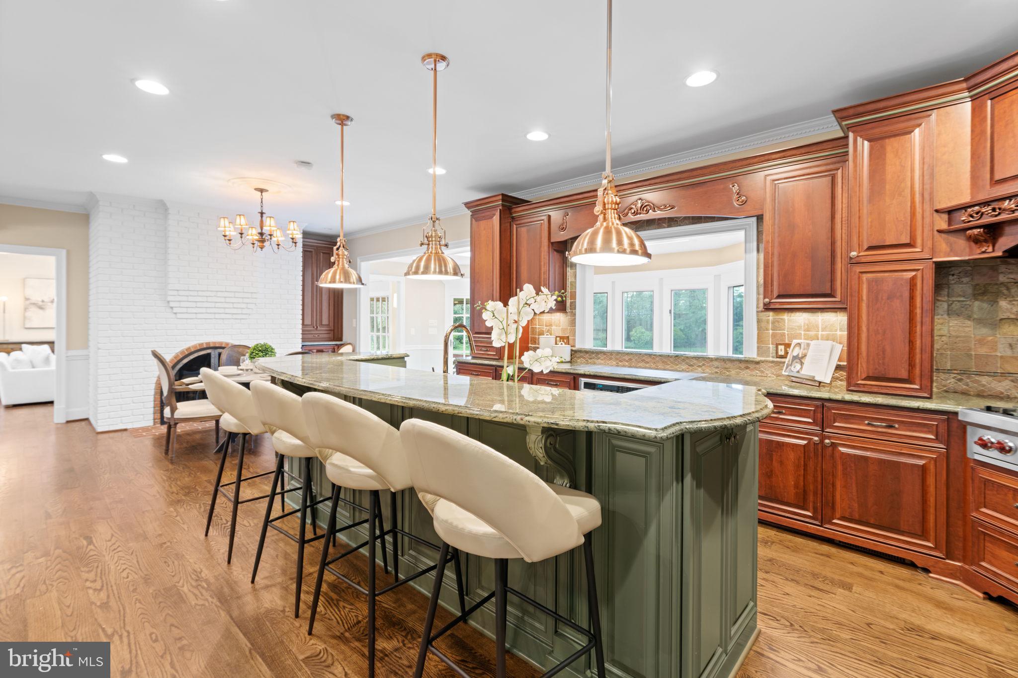 SUMMERWOOD - Residential