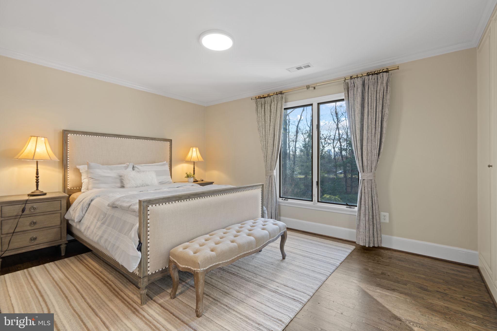 SUMMERWOOD - Residential