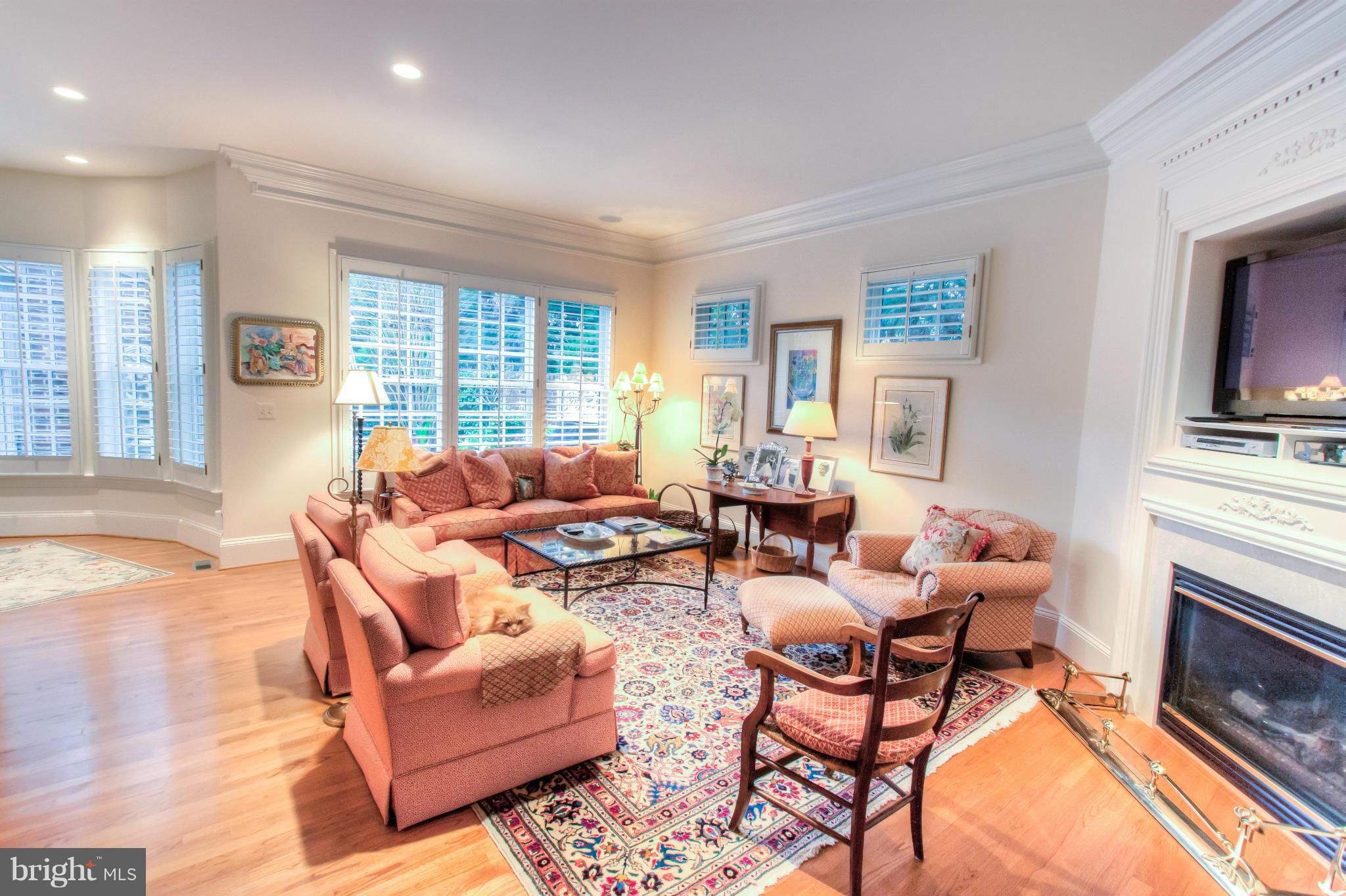 EVANS FARM - Residential