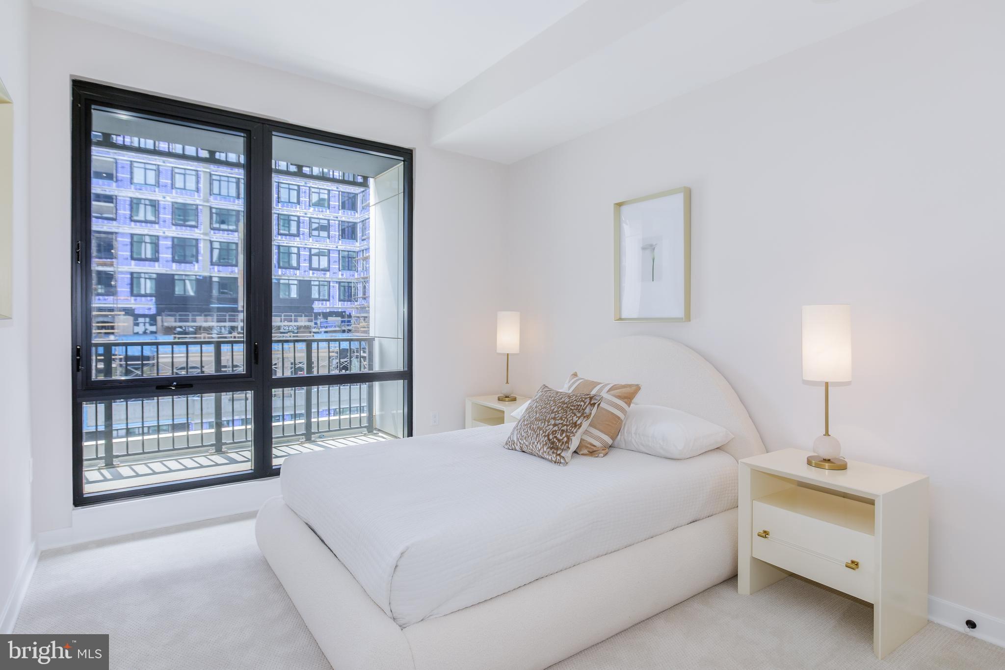 FALLS CHURCH CITY - Residential