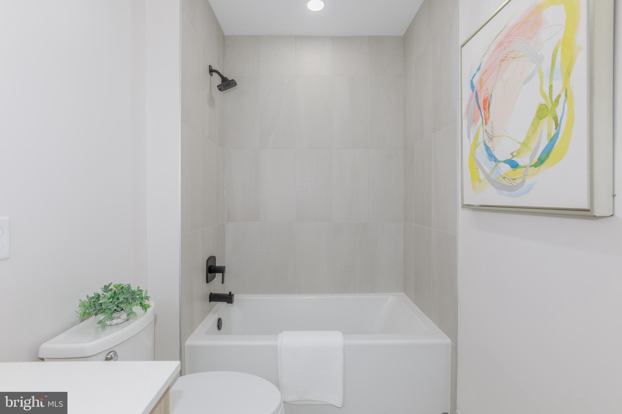 FALLS CHURCH CITY - Residential