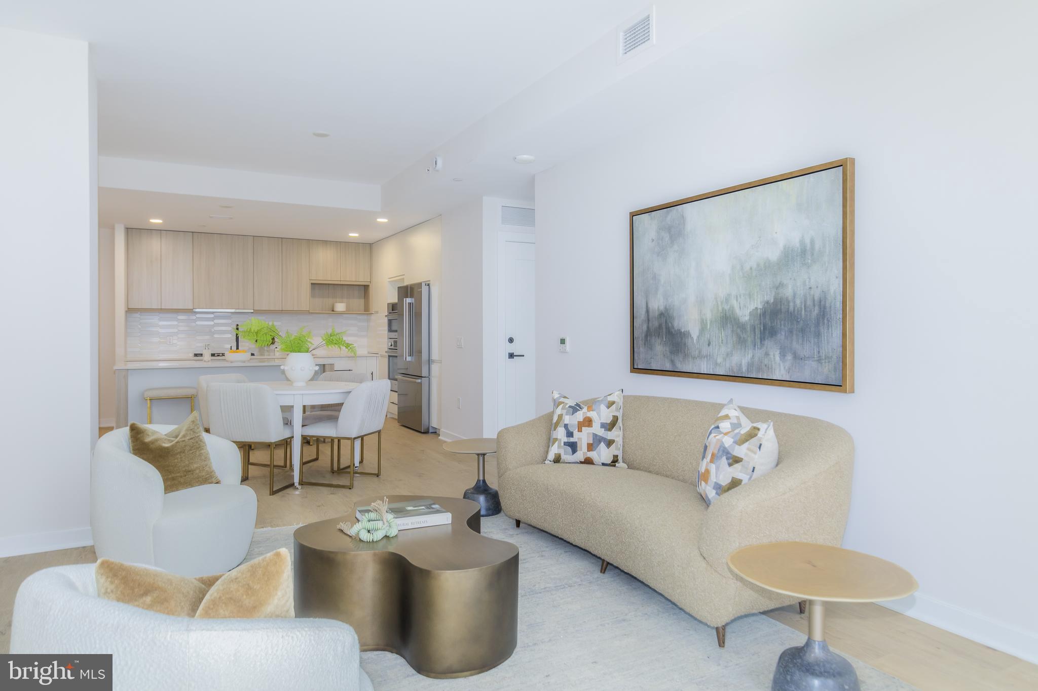 FALLS CHURCH CITY - Residential