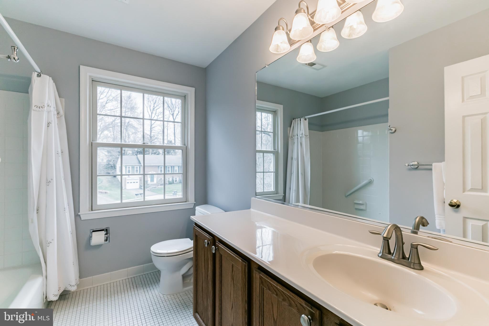 LONG BRANCH - Residential