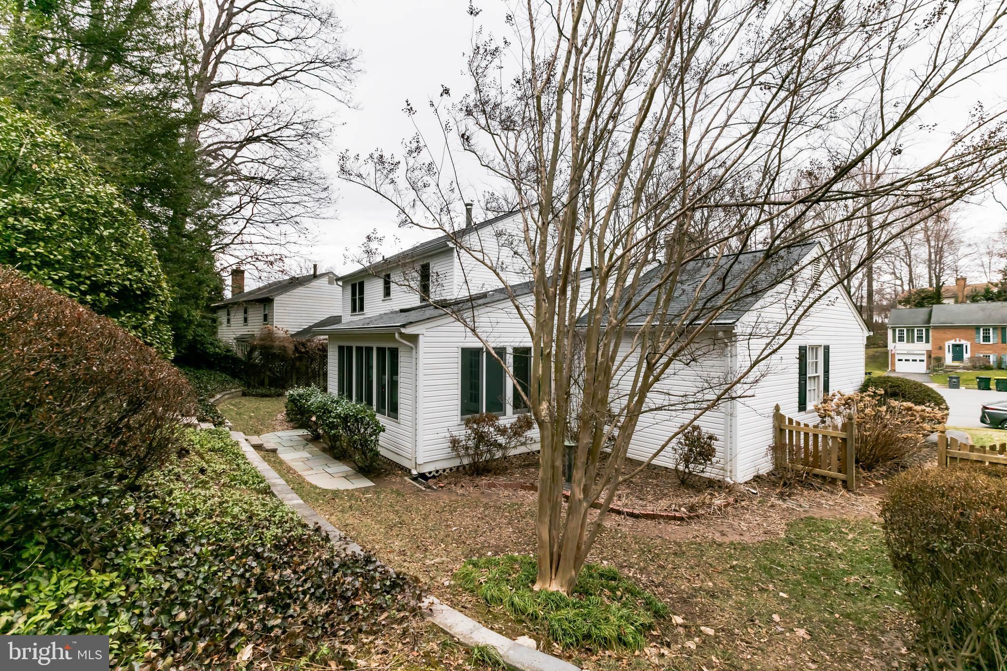 LONG BRANCH - Residential