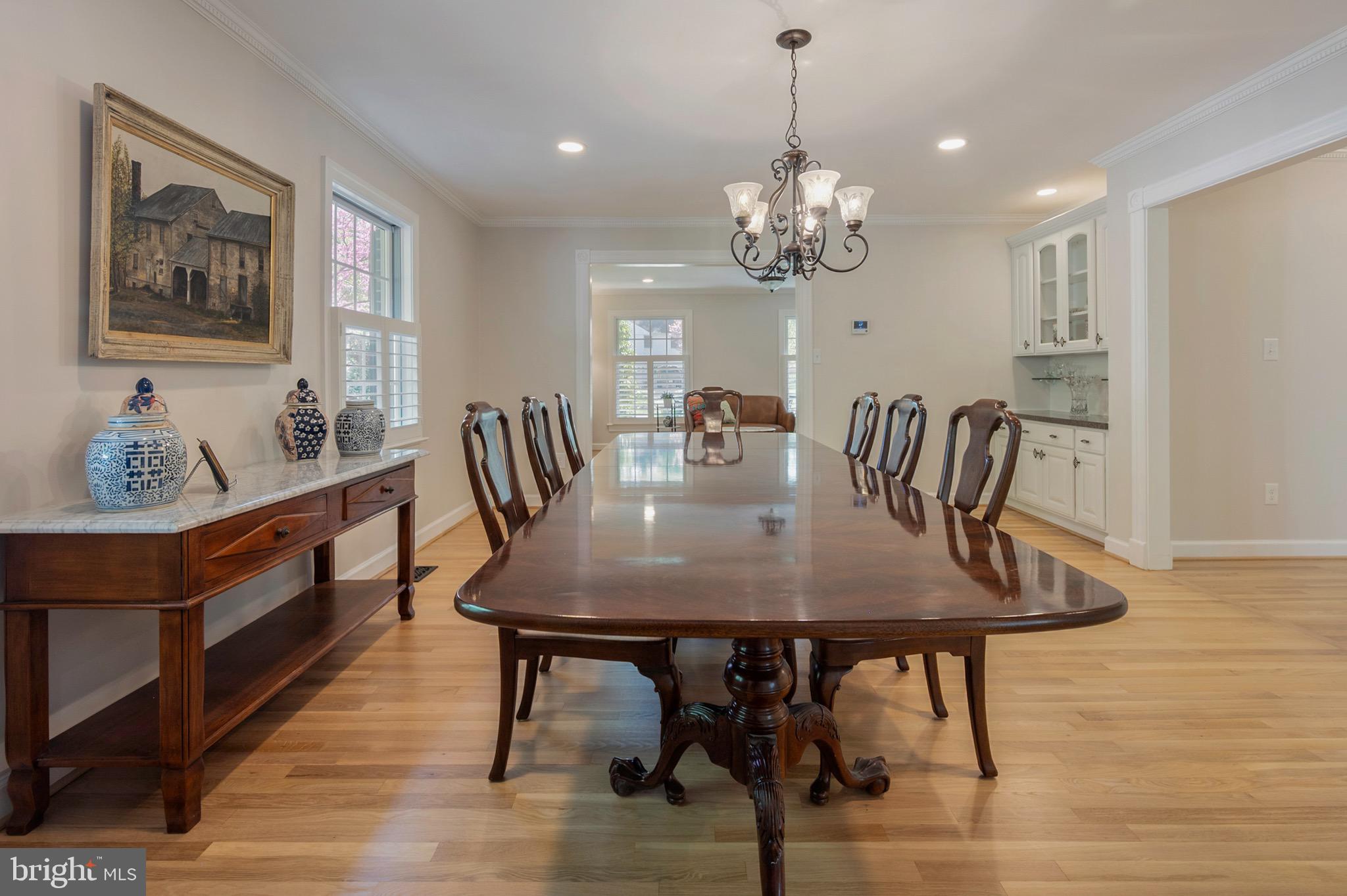 WAYNEWOOD - Residential