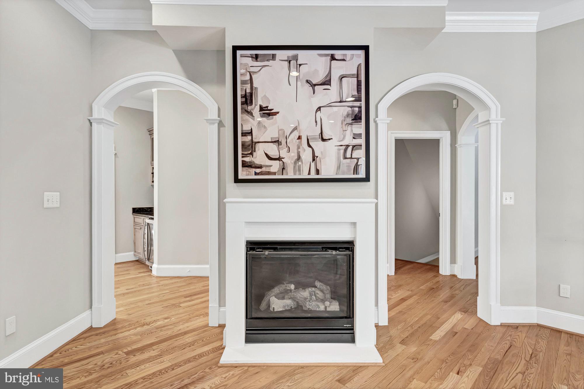 TYSONS ESTATES - Residential
