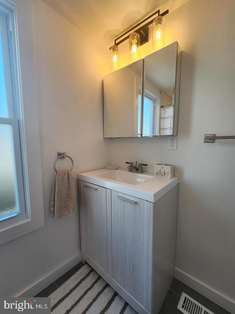 GRAYS FERRY - Residential