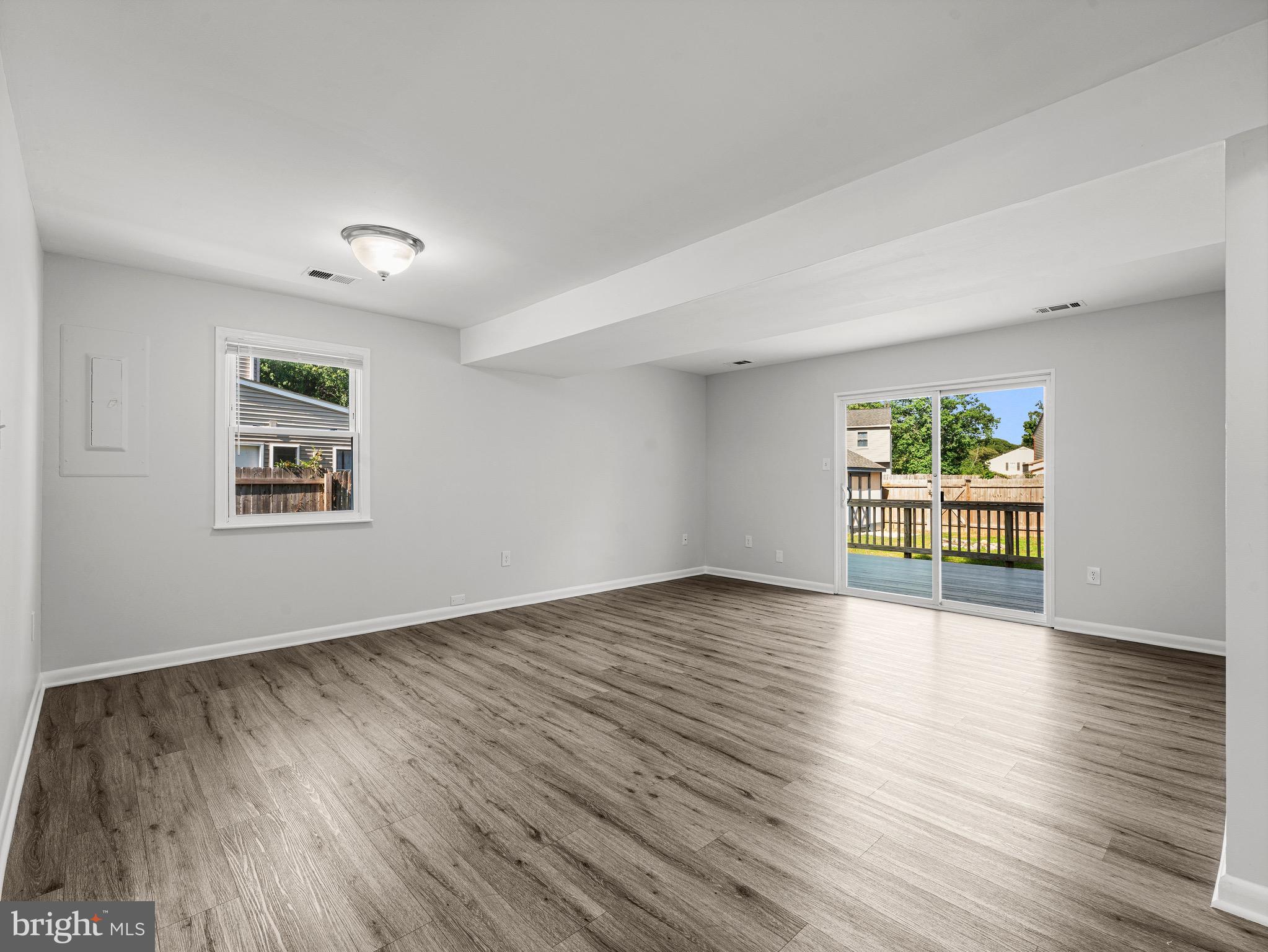 MAGOTHY ESTATES - Residential