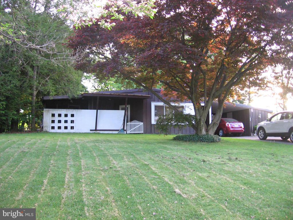 EAST HEMPFIELD - Residential