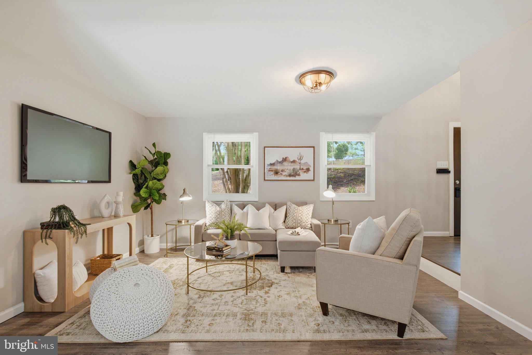 PARIS ESTATES - Residential