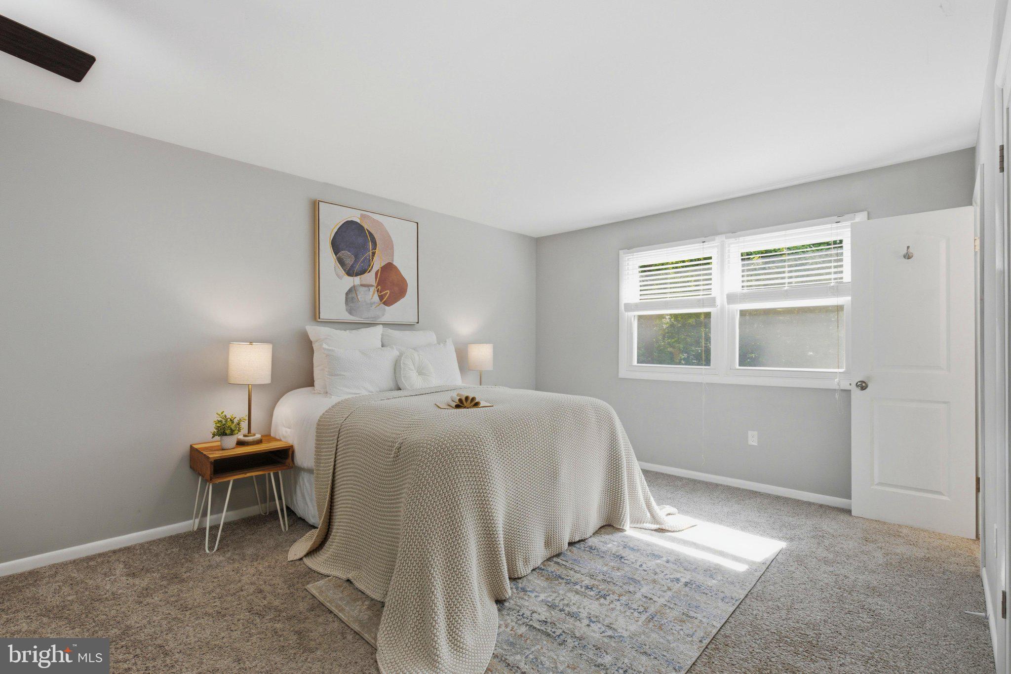 PARIS ESTATES - Residential