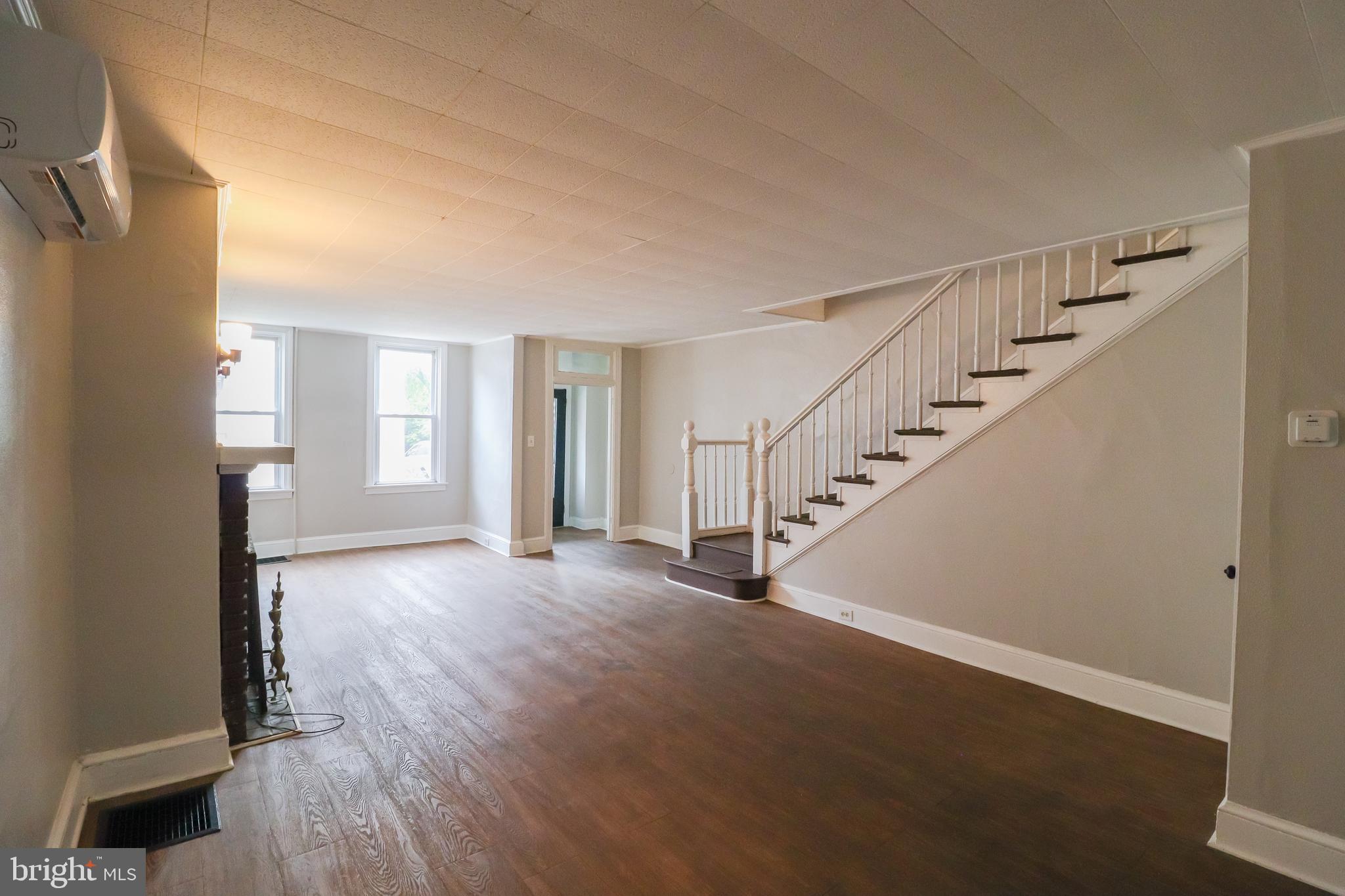 EAST YORK - Residential