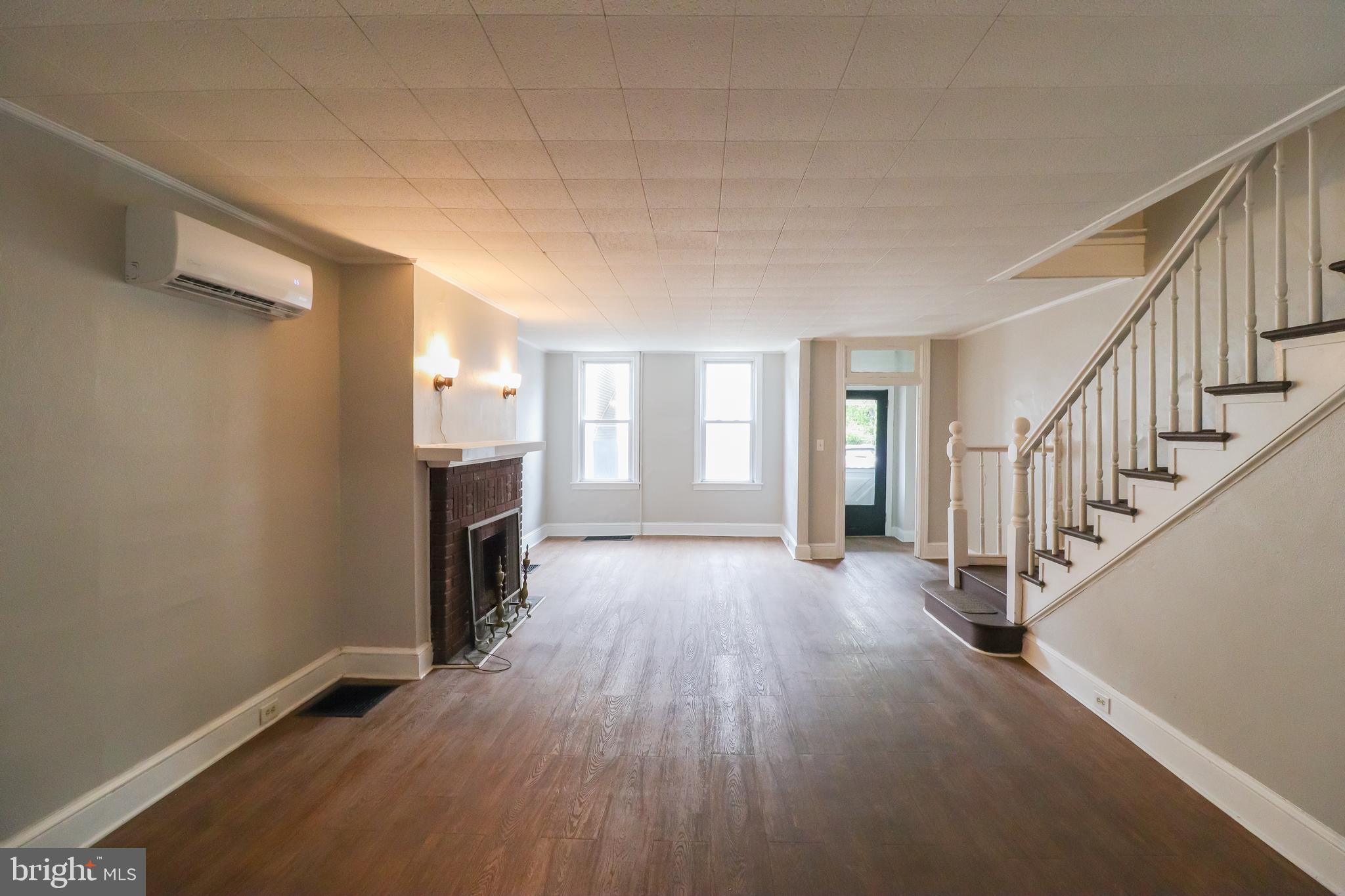 EAST YORK - Residential