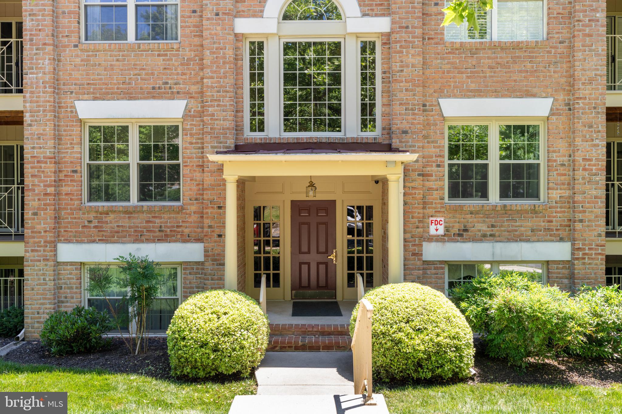 LOVETON FARMS - Residential