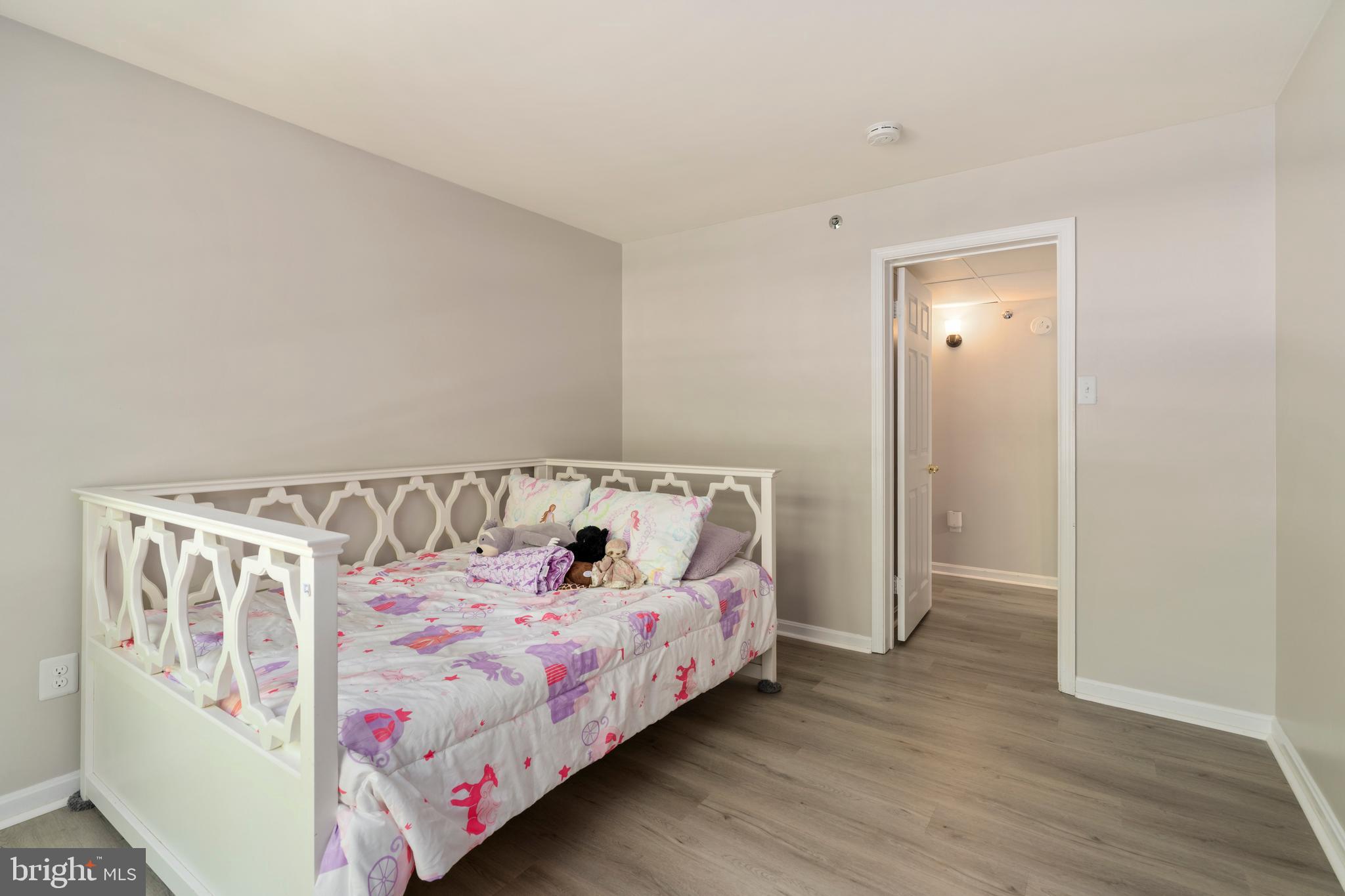LOVETON FARMS - Residential