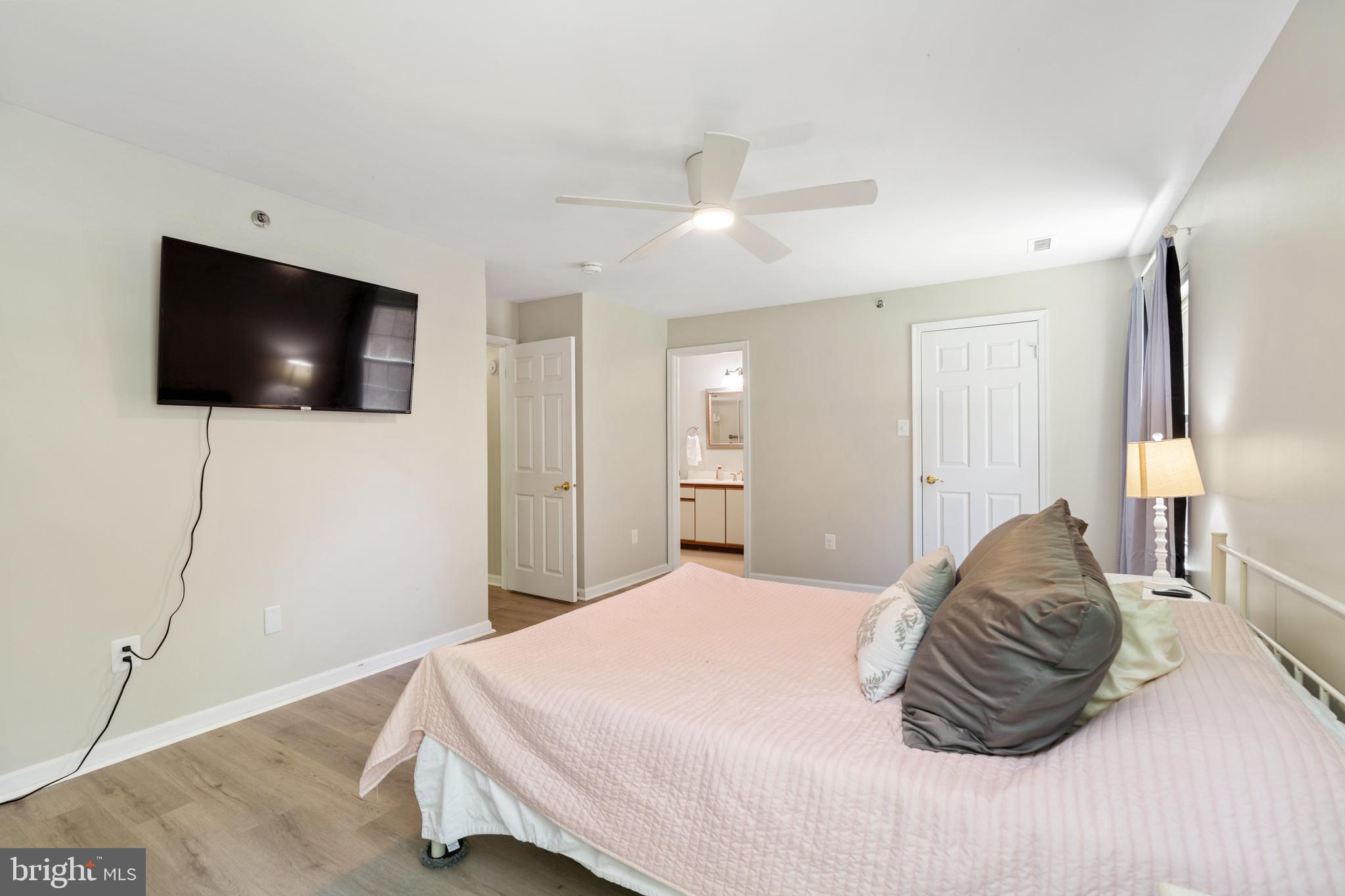 LOVETON FARMS - Residential