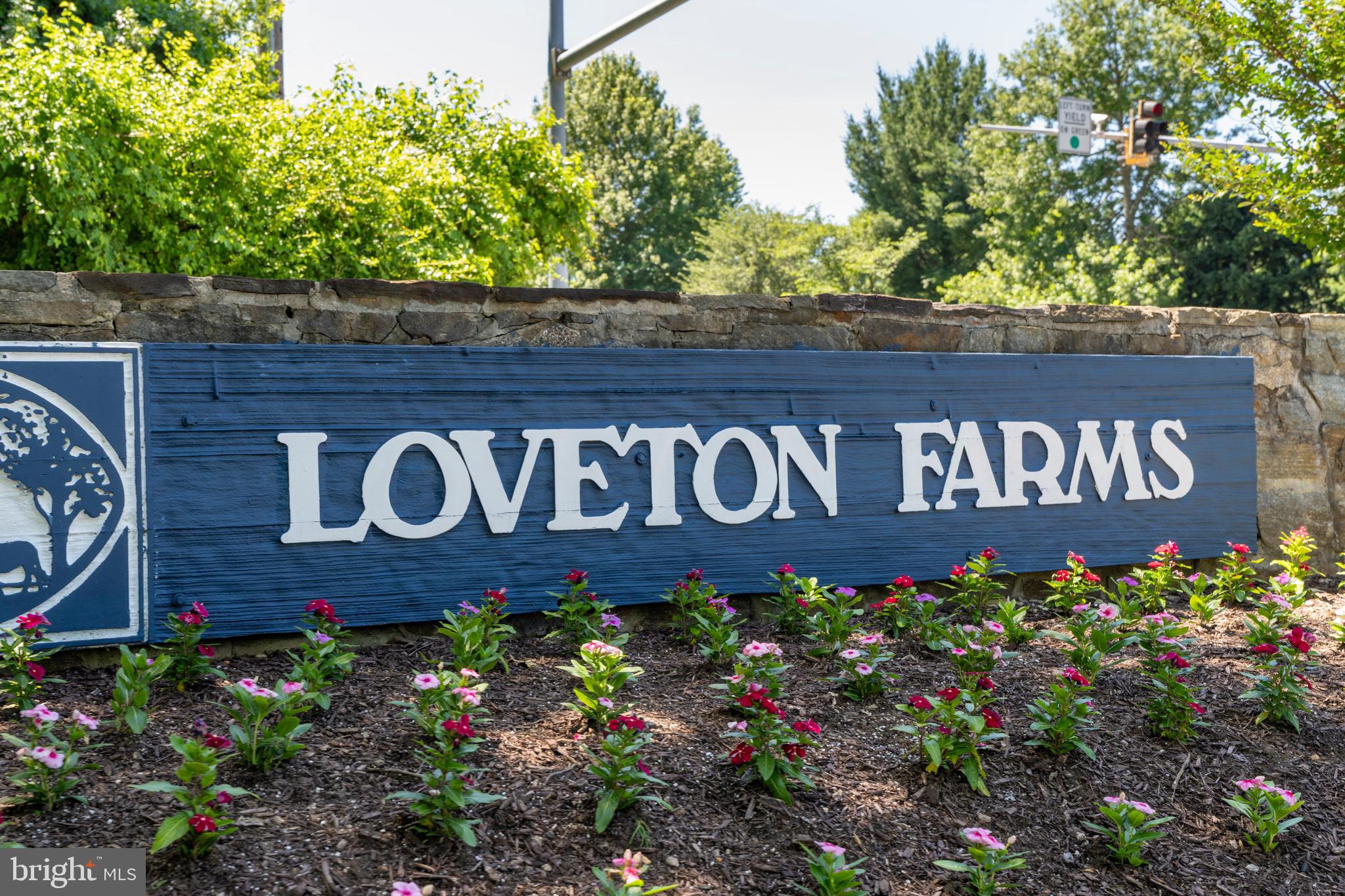 LOVETON FARMS - Residential