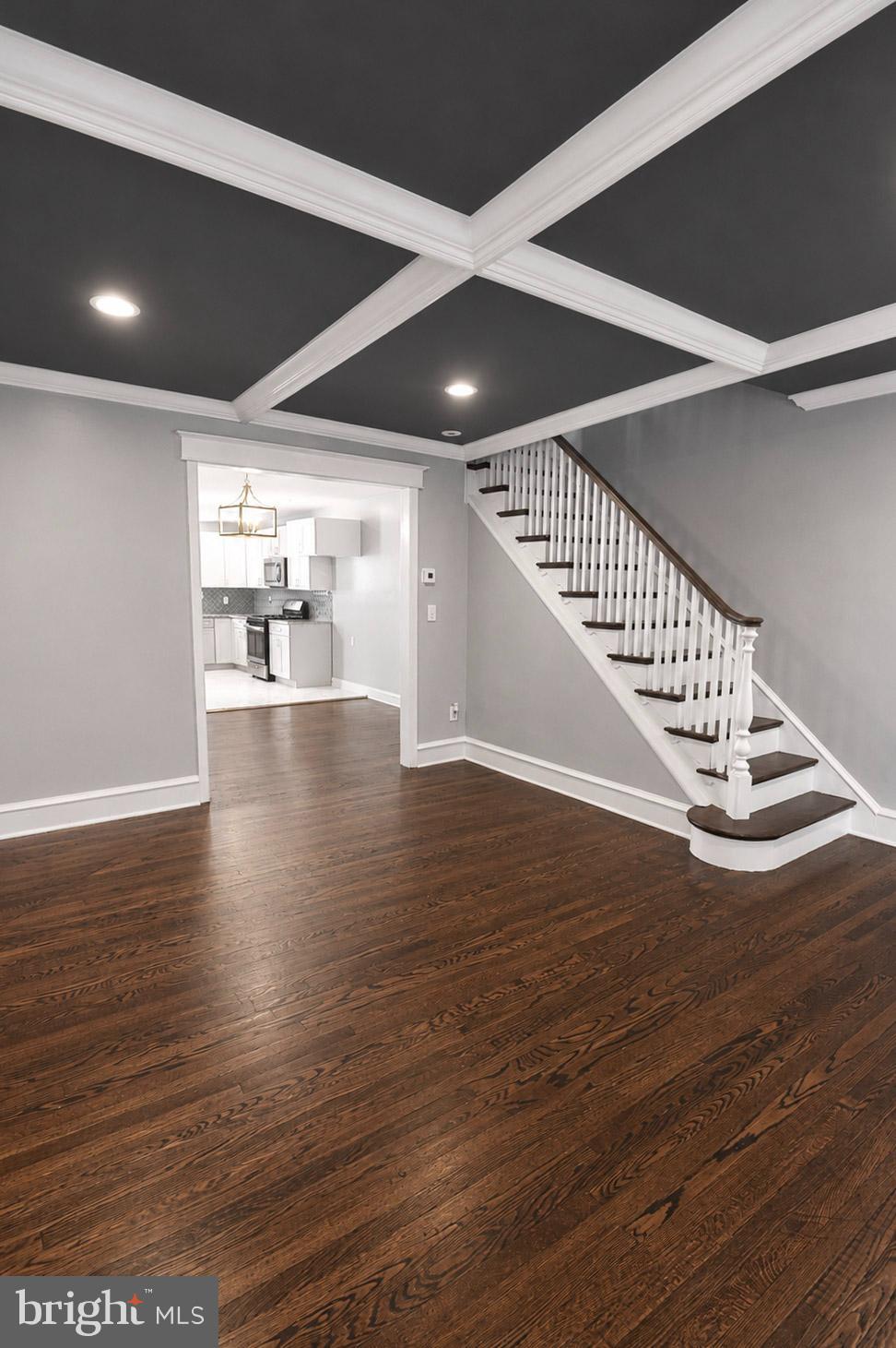 SUMMERDALE - Residential