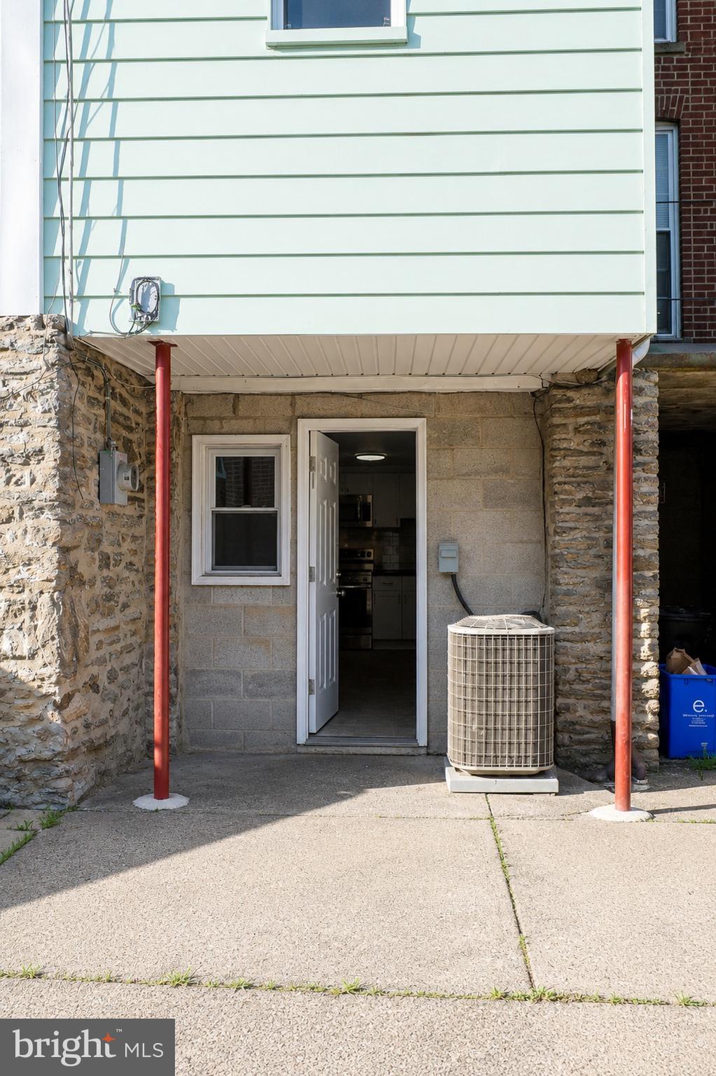 SUMMERDALE - Residential