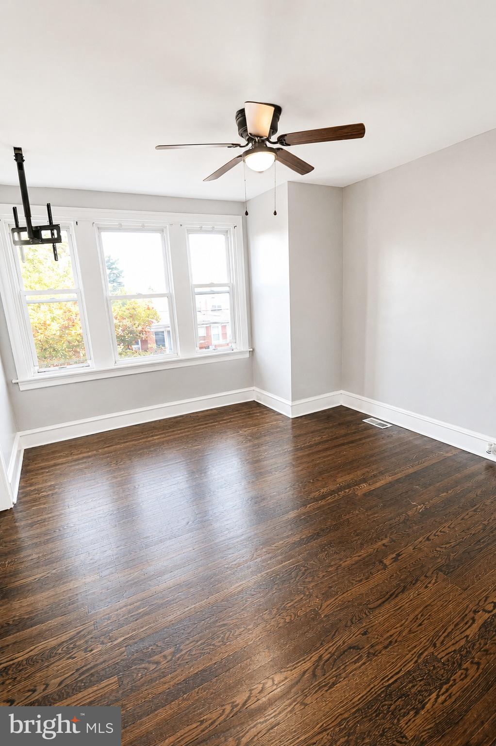 SUMMERDALE - Residential