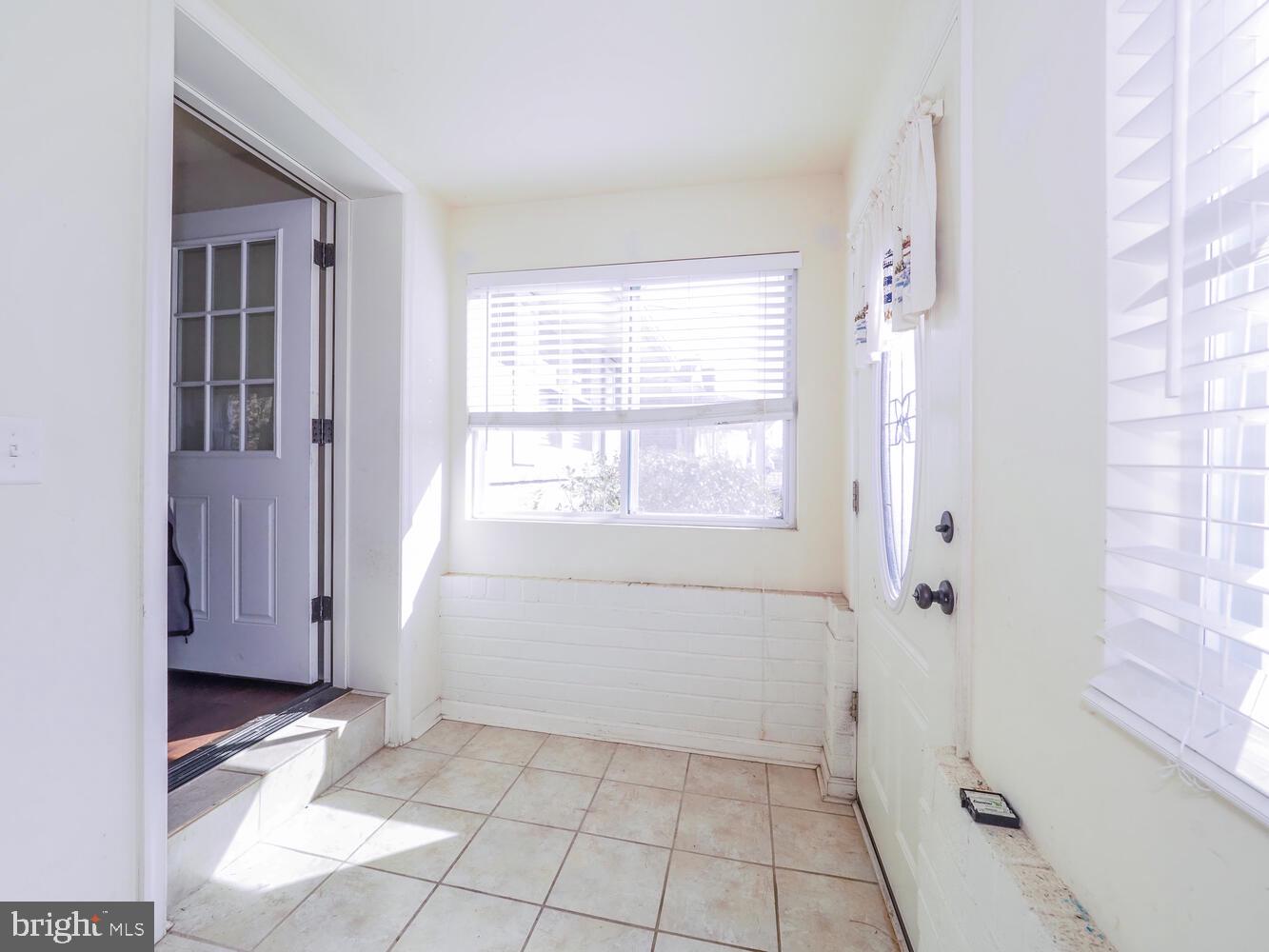 RIVIERA BEACH - Residential