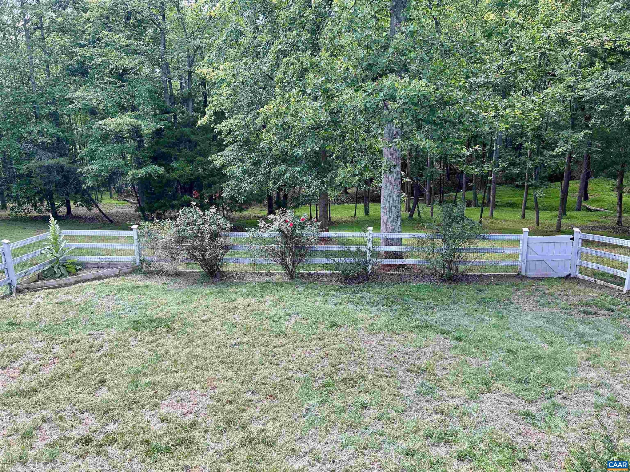 TANAGER WOODS - Residential