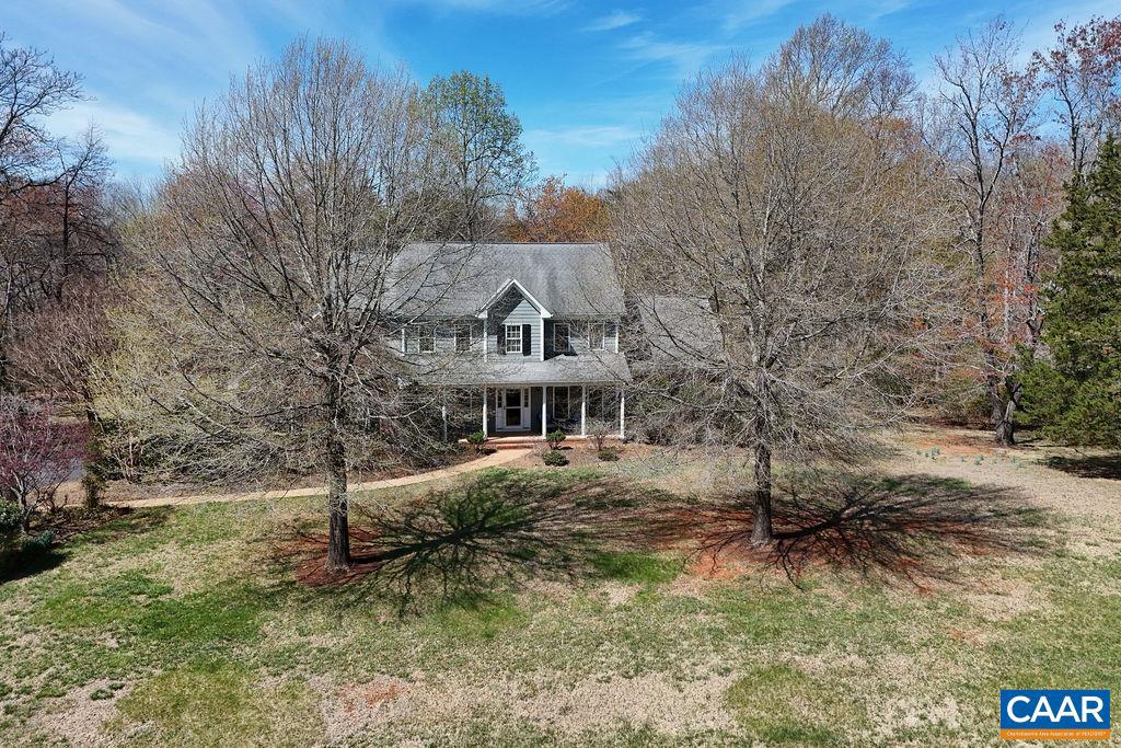 TANAGER WOODS - Residential